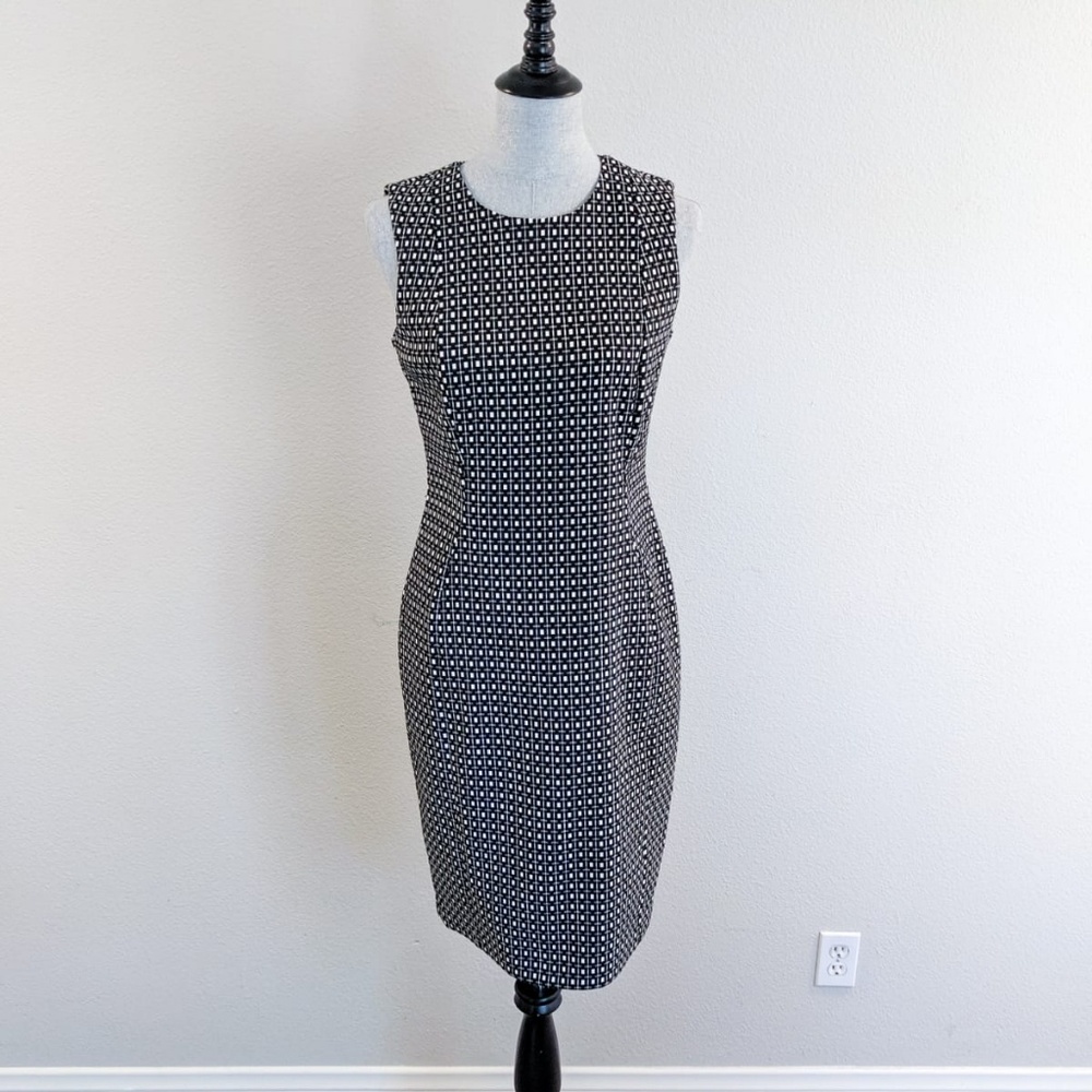 Business professional geometric dress